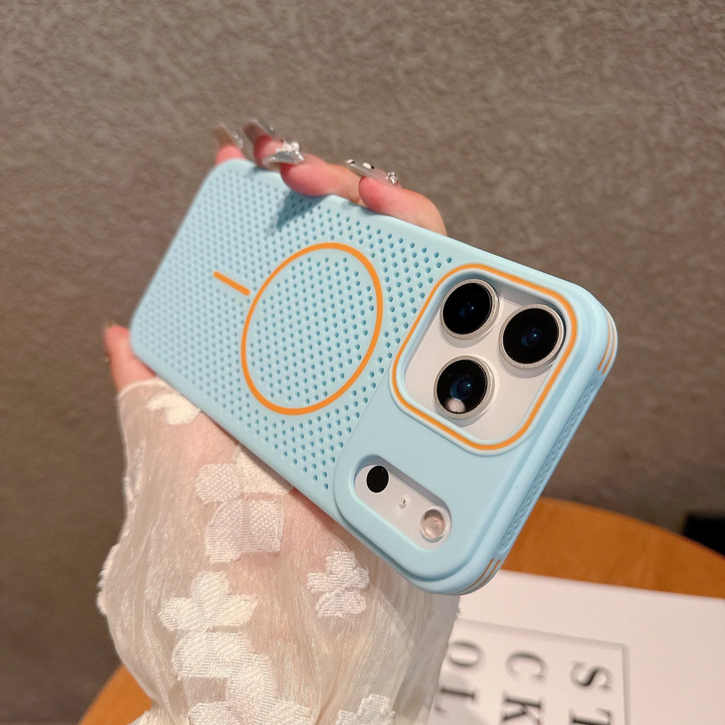 Colorful Cooling Heat Dissipation Phone Case For iPhone 17 Pro 17 16 15 14 13 12 11 Pro Max Plus Breathable Magnetic Back Cover