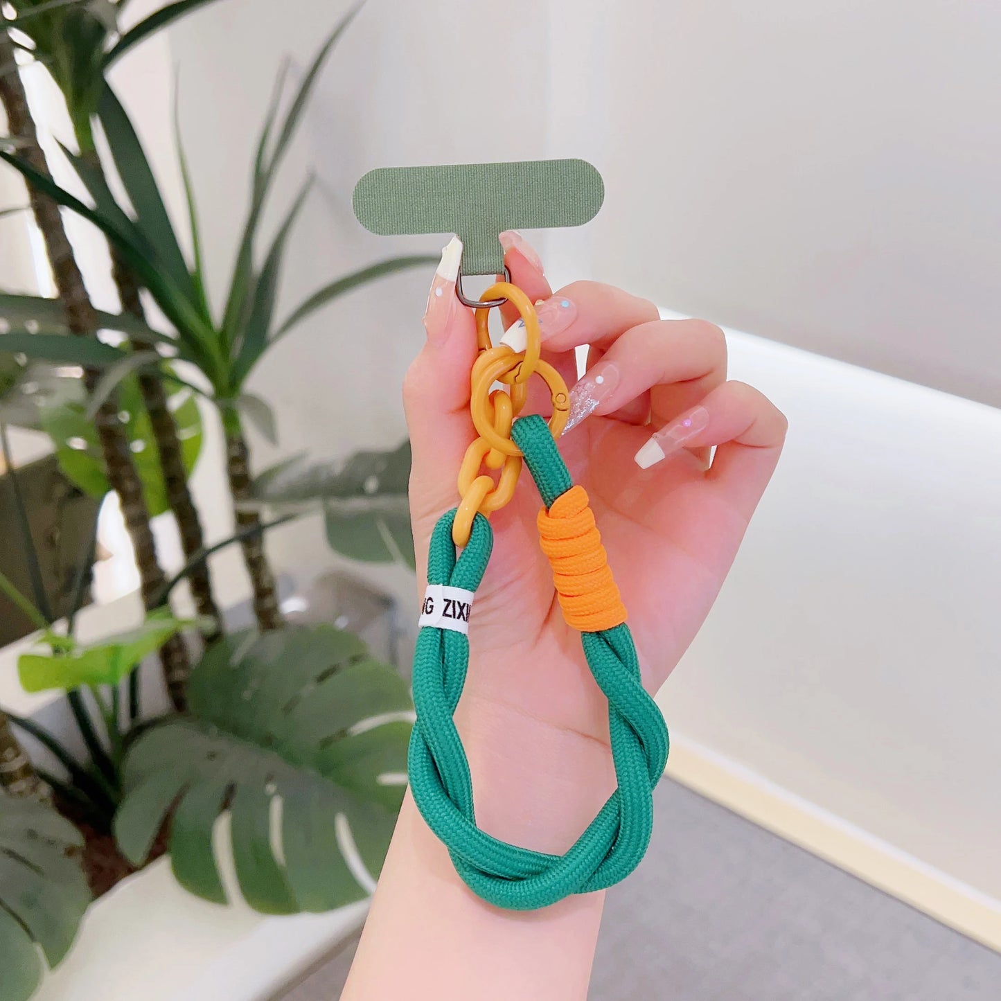 Creative Woven Mobile Phone Universal Lanyard Wrist Strap Hand Pull Short Rope Mobile Phone Decorative Pendant Accessories