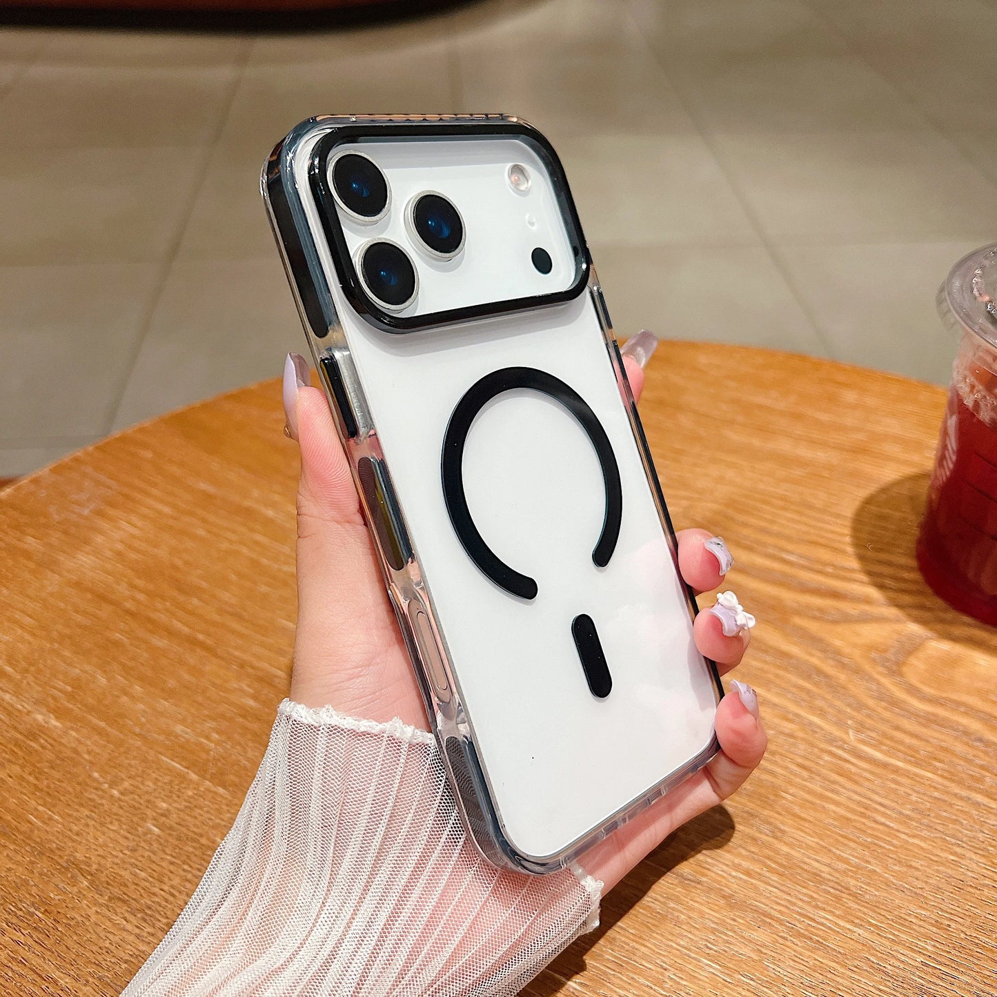 Luxury Transparent For Magsafe Wireless Charge Magnetic Case For iPhone 17/17AIR/17Pro/17 Pro Max Clear Shockproof Back Cover