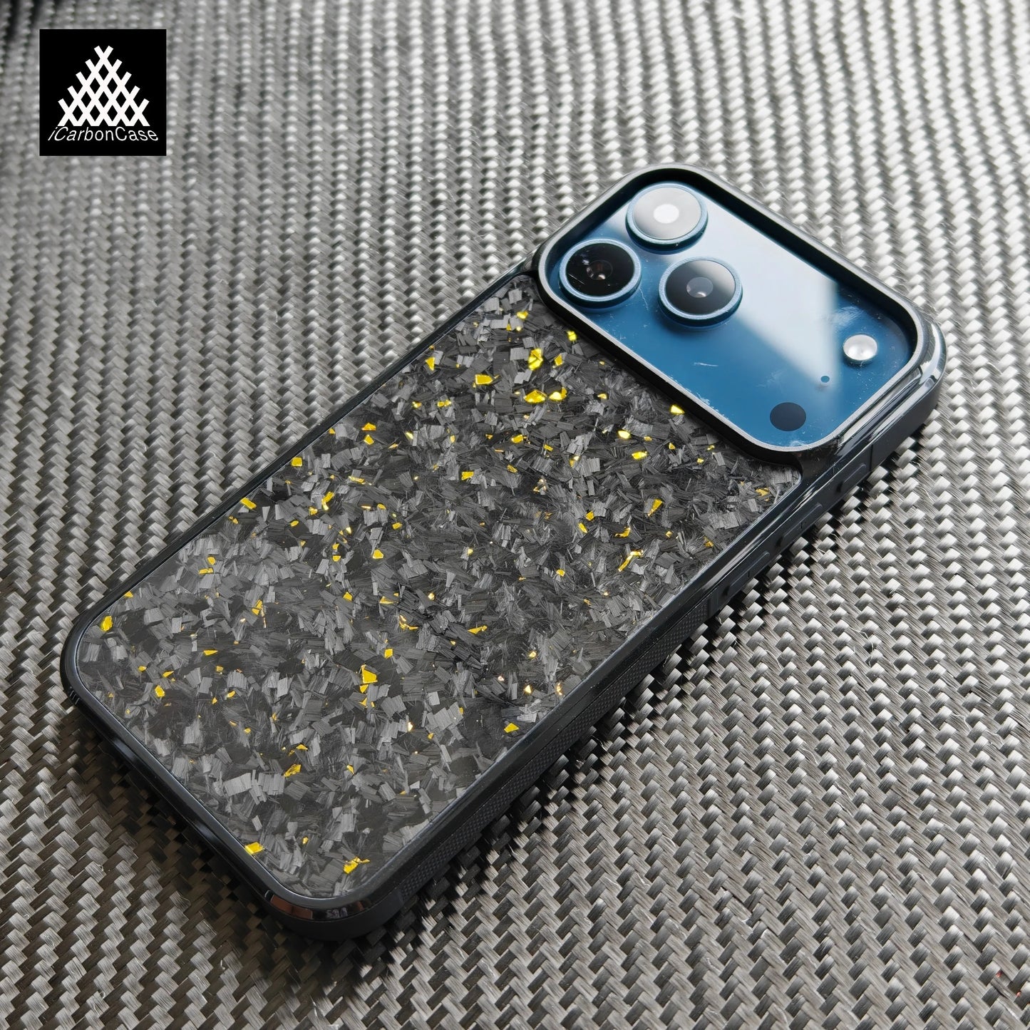 Magnetic Forged Glossy Carbon Fiber Case for New iPhone 17 /17 Air /17Pro /17 Pro Max Wireless Charging Back Cover with MagSafe