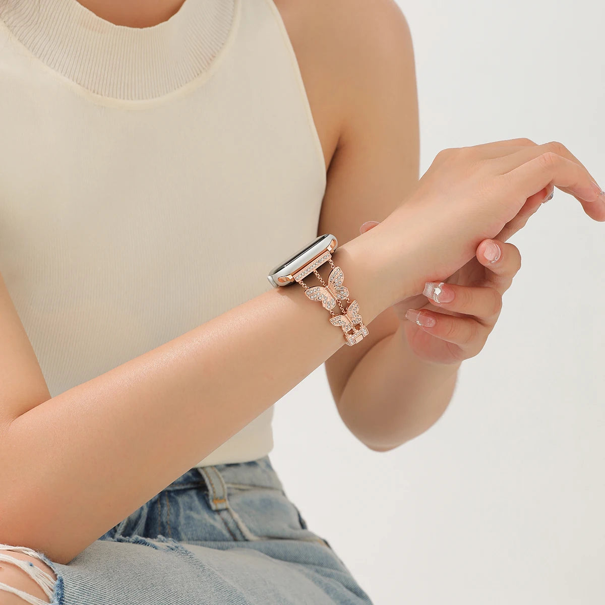 Metal Strap For Apple Watch Band Ultra 4mm 45mm 40mm 41mm 49mm Bling Butterfly Bracelet Chain for iWatch Series 9 8 7 6 5 SE 4 3