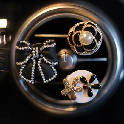 1 set Diamond Bow Flower Air Freshener Car Outlet Aromatherapy Clip Car Perfume Solid Diffuser Decoration Clips Auto Accessories
