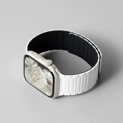 Silicone Strap for Apple Watch 46mm 42mm 49mm 45mm 41mm 44mm 40mm Magnetic Band for IWatch Ultra 2 Series 10 9 8 7 6 SE 5 4 3