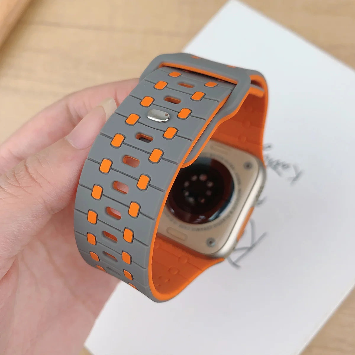 Silicone band For Apple watch Strap 46mm 45mm 41mm 44mm 49mm 40mm 38 42mm bracelet correa iwatch Series 10 9 8 7 6 5 3 SE Ultra