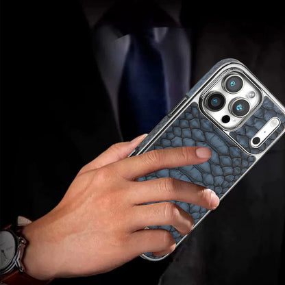 Luxury Fashion Snake-Patterned Leather Phone Case For iPhone 17 16 15 14 13 12 Pro Max 17Air  Inner Shell With Flannel Lining