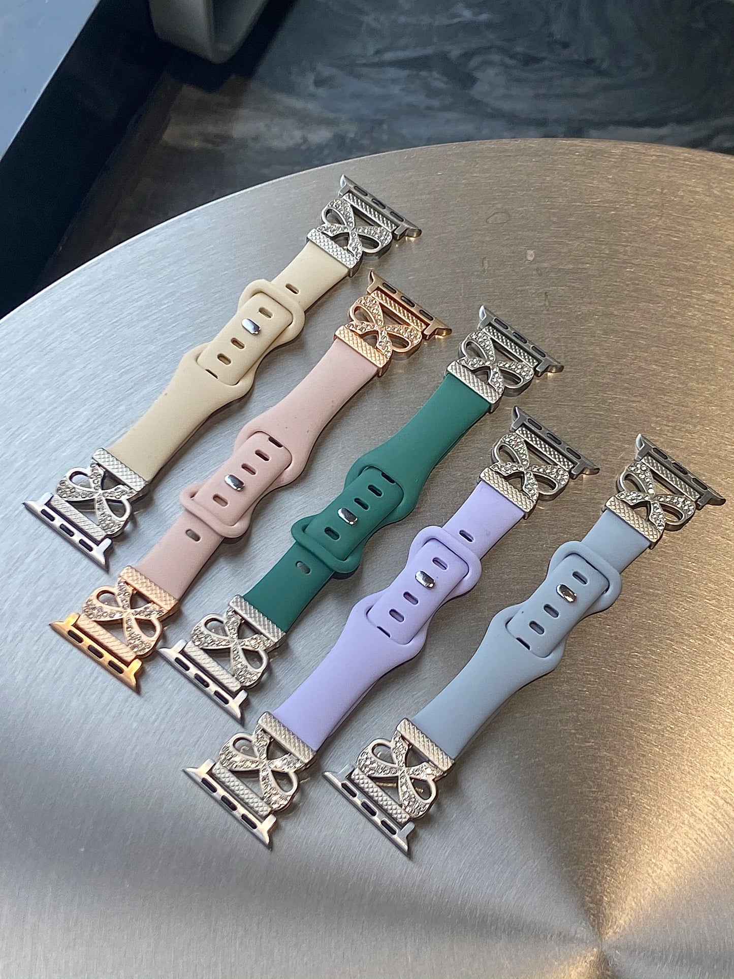 Luxury Diamond Bowknot Silicone Strap For Apple Watch S10 9 8 7 6 SE 5 4 3 46/45/44/42/41/40/38mm IWatch Ultra 2 49mm