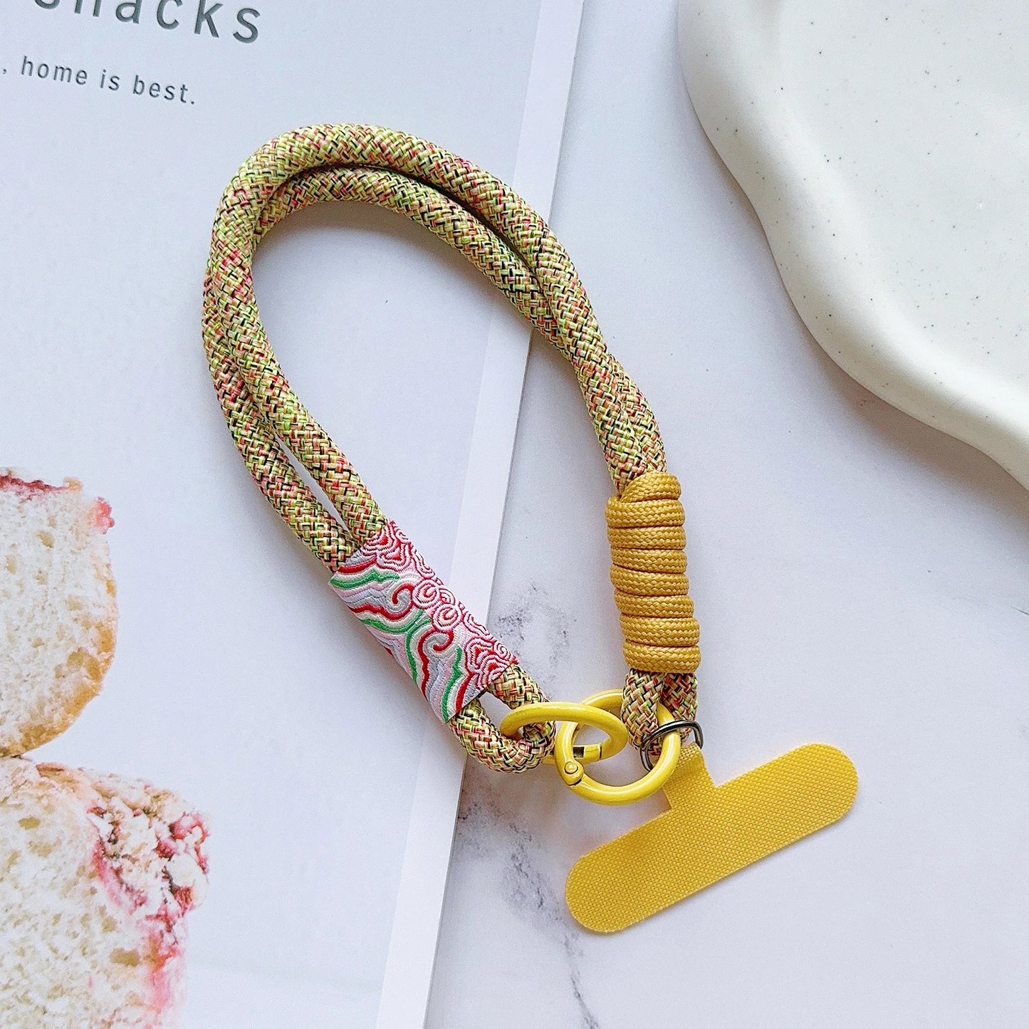 New Handwoven Universal Lanyard Mobile Phone Universal Lanyard Wrist Strap Short Rope Hand Strap Hand Rope Decorative Pendant
