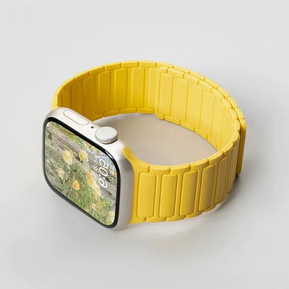 Silicone Strap for Apple Watch 46mm 42mm 49mm 45mm 41mm 44mm 40mm Magnetic Band for IWatch Ultra 2 Series 10 9 8 7 6 SE 5 4 3