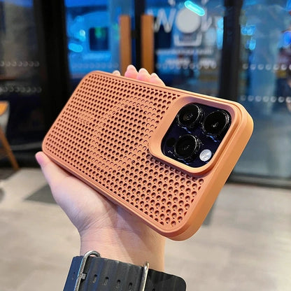 Ultra Thin Heat Dissipation Mesh Magnetic Case for iPhone 17 16 15 13 12 14 11 Pro Max for Magsafe Matte Shockproof Hard Cover