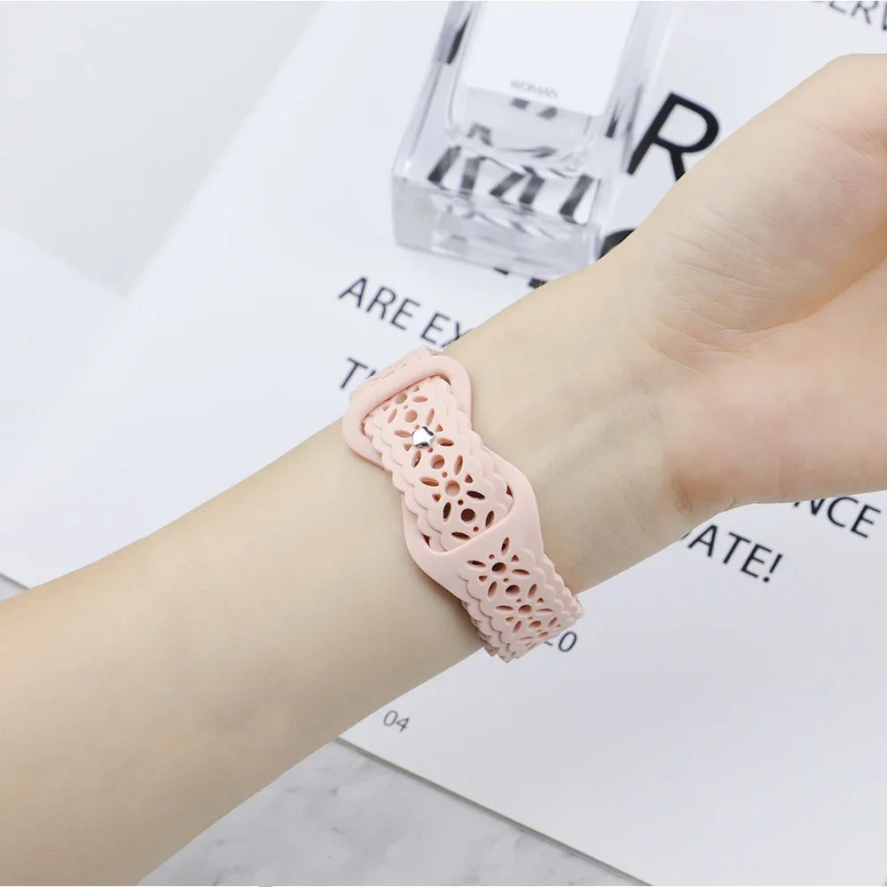 Silicone Sport Strap for Apple Watch Ultra Band 49mm 45mm 44mm 42mm 41mm 40/38mm Rubber Strap Bracelet Iwatch Series 8 7654 SE 3