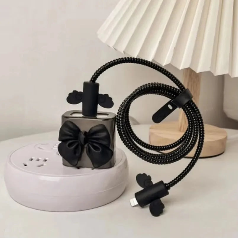 Black Love Bow 18W/20W USB Charger Protective Case Sets Cable Protector For Apple iPhone 16 15 Charging Cable Data Charger Rope