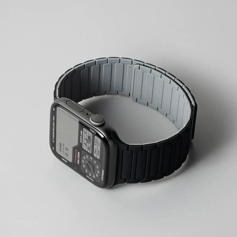 Silicone Strap for Apple Watch 46mm 42mm 49mm 45mm 41mm 44mm 40mm Magnetic Band for IWatch Ultra 2 Series 10 9 8 7 6 SE 5 4 3