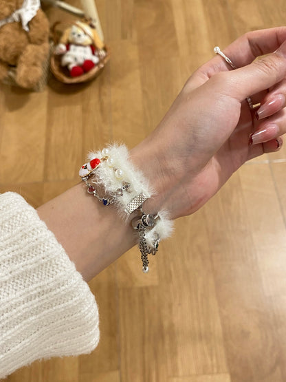 Plush Christmas ornament suitable for Apple Watch 1-9 generations 41-49mm 10 retractable chain autumn and winter fashionable atm