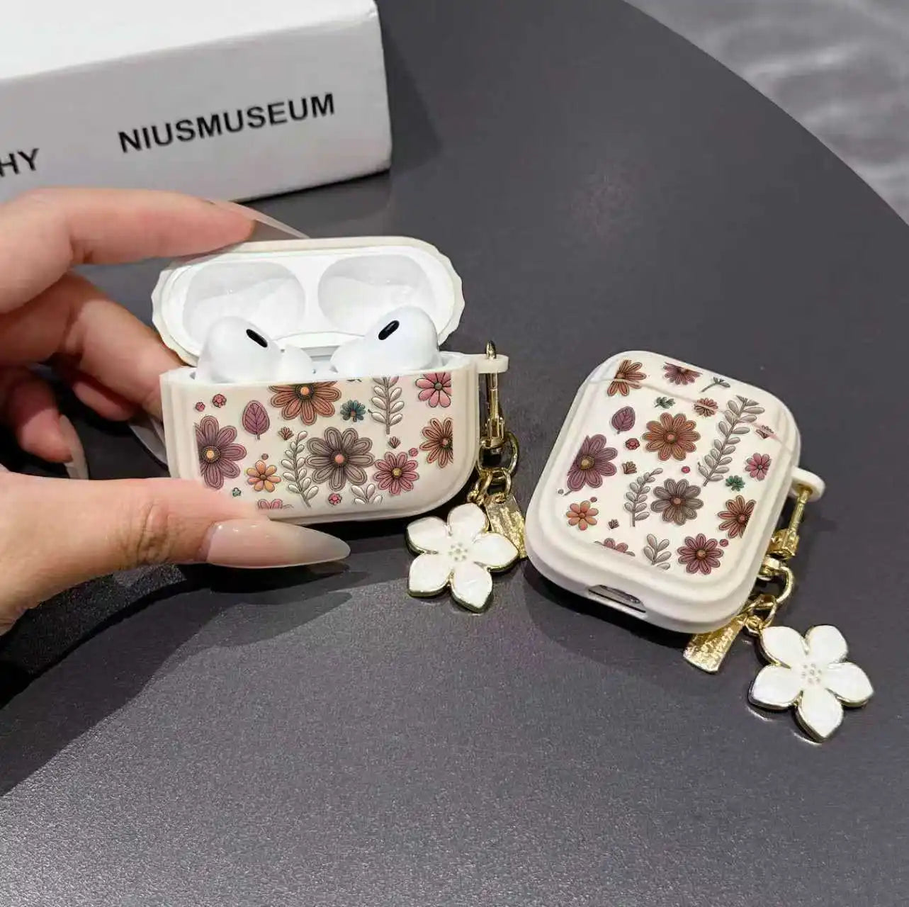 Brown flowers headphone protective cover for airpods 4 protective case pro2 soft case creative anti-fall protective case with sm