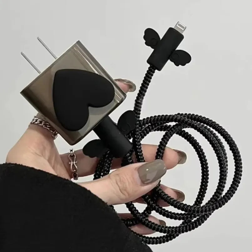 Black Love Bow 18W/20W USB Charger Protective Case Sets Cable Protector For Apple iPhone 16 15 Charging Cable Data Charger Rope