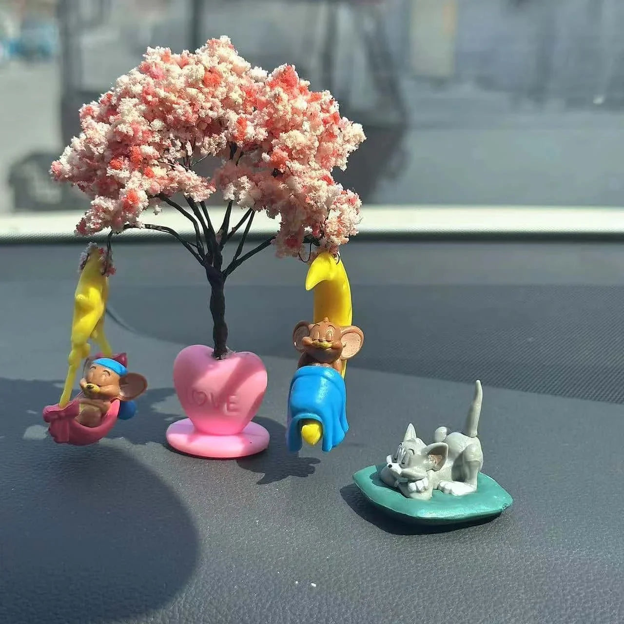 Car Decor Cute Cartoon Car Accessories for Women Fashion Interior Dashboard Decor