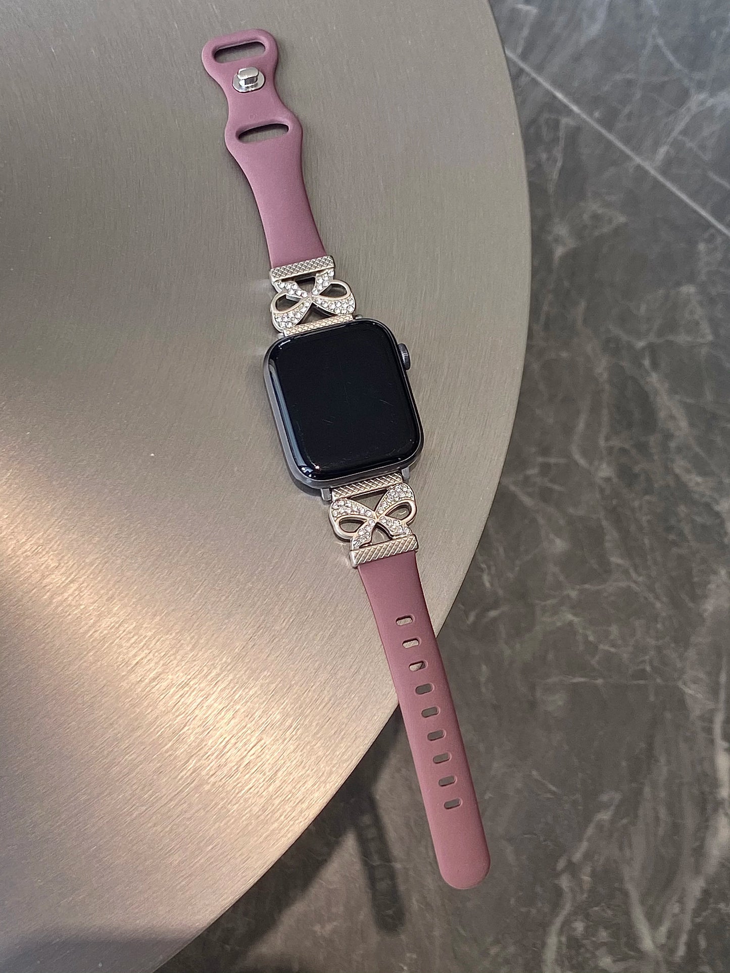 Luxury Diamond Bowknot Silicone Strap For Apple Watch S10 9 8 7 6 SE 5 4 3 46/45/44/42/41/40/38mm IWatch Ultra 2 49mm