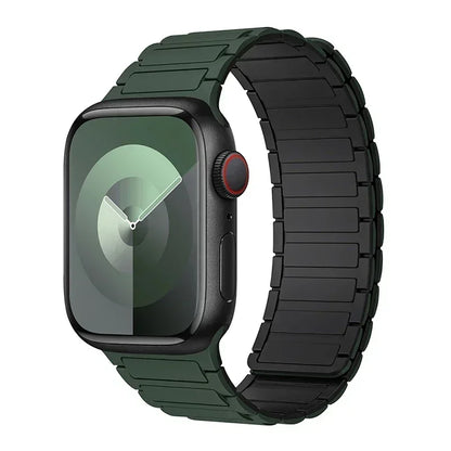 Magnetic Loop strap for Apple watch S10 46mm 42mm 40mm 41mm 45mm 44mm 49mm Silicone Strap for lWatch Series Ultra 2 9 8 7 6 5 4