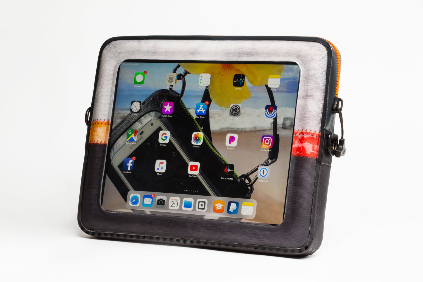 ugo® Signature Collection TABLET XL